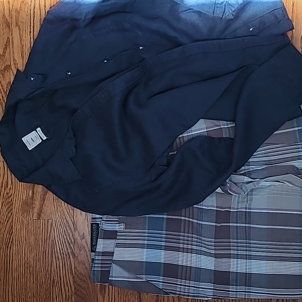 Gap Linen Shirt and Quick Silver Shorts